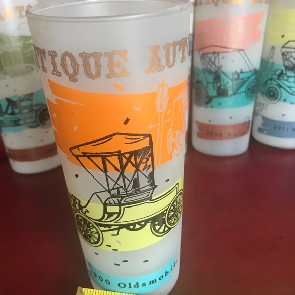 Antique car drinking glasses - Picture 3 of 9